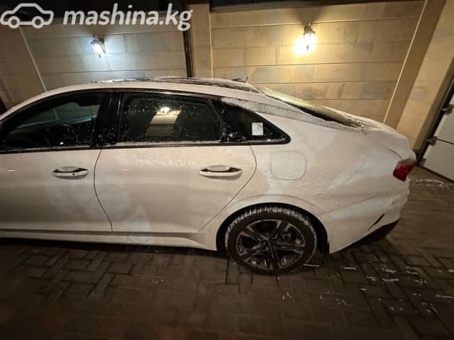 Kia K5 III 2.5 AT