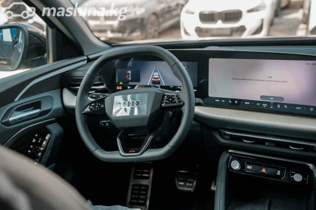 Audi Q5 III 40 TFSI 2.0 AMT 4WD