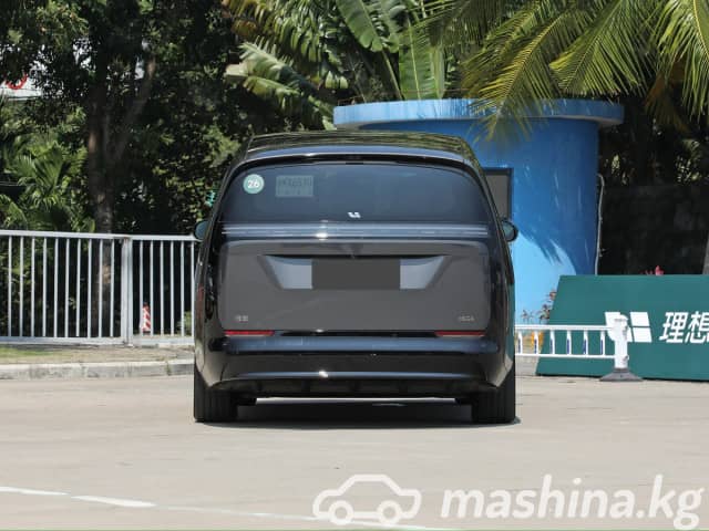 LiXiang Mega 102.7 kWh Electro AT 4WD