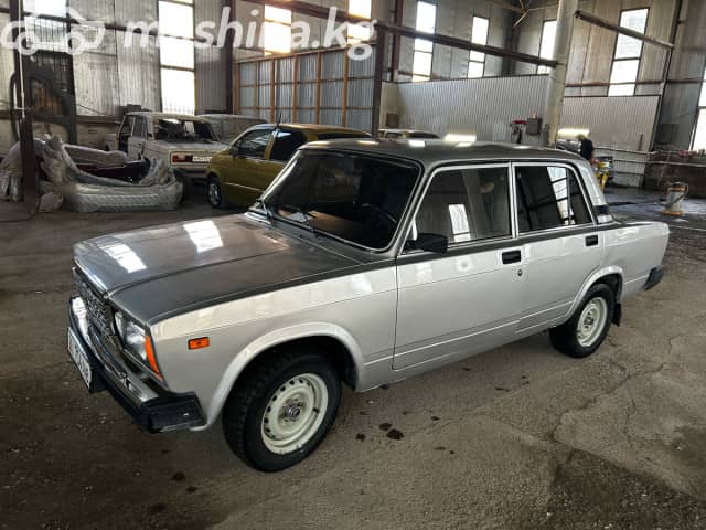 ВАЗ (Lada) 2107 21074-30 1.6 MT