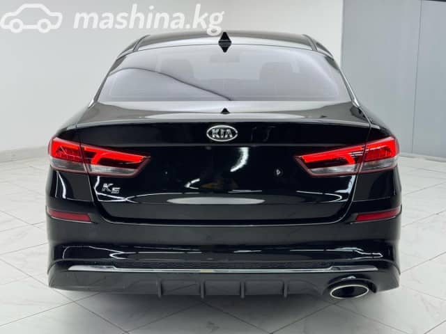 Kia K5 II 2.0 AT