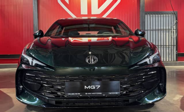 MG 7 2.0 AT