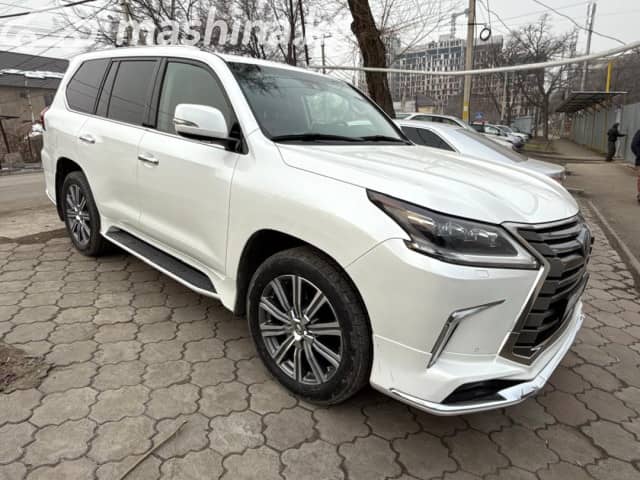 Lexus LX III Рестайлинг 2 570 5.7 AT 4WD