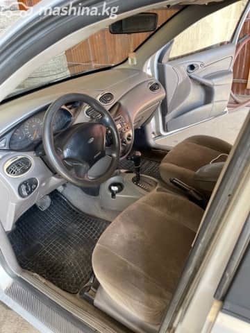 Ford Focus I 1.6 AT