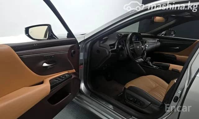 Lexus ES VII 300h 2.5hyb CVT