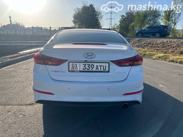 Hyundai Avante VI