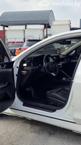 Kia K5 III 2.0 AT