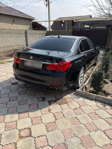 BMW 7 серии V (F01/F02/F04) 750Li xDrive 4.4 AT 4WD