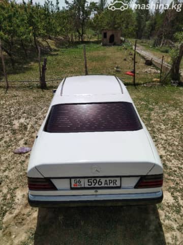 Mercedes-Benz W124 200 2.0d MT