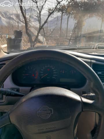Nissan Primera II (P11) Рестайлинг 2.0 MT