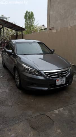 Honda Accord VIII Рестайлинг 2.4 AT