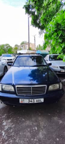 Mercedes-Benz C-Класс I (W202) Рестайлинг 200 2.0 MT