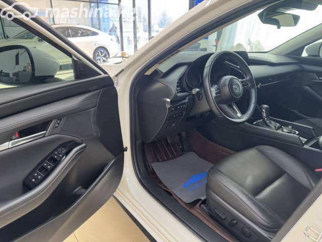 Mazda 3 IV (BP) 2.0 AT