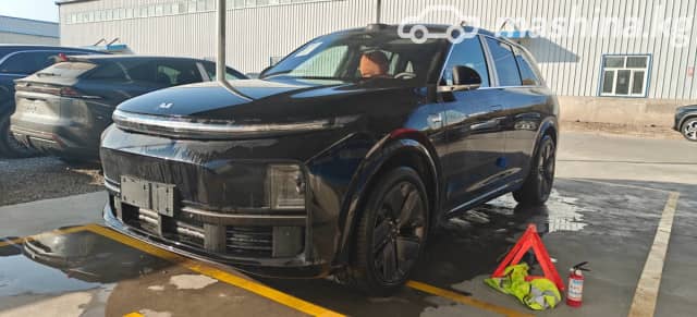 LiXiang L7 Рестайлинг 1.5hyb AT 4WD