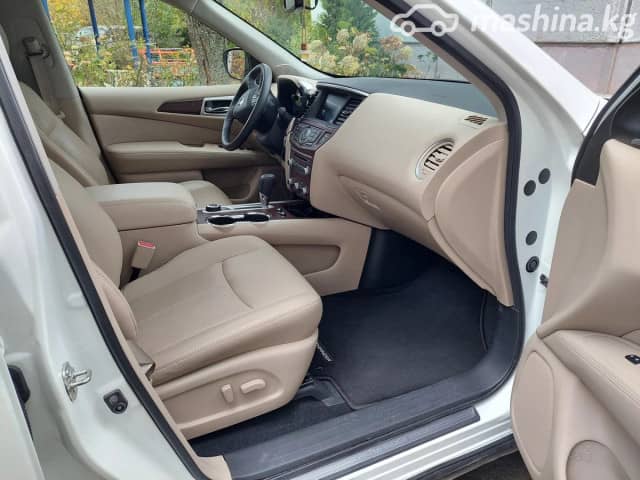 Nissan Pathfinder IV Рестайлинг 3.5 CVT