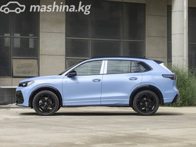 Volkswagen Tiguan III (China Market) 2.0 AMT