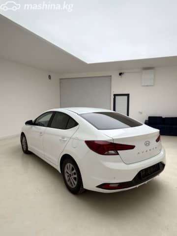Hyundai Avante VI Рестайлинг 1.6 CVT