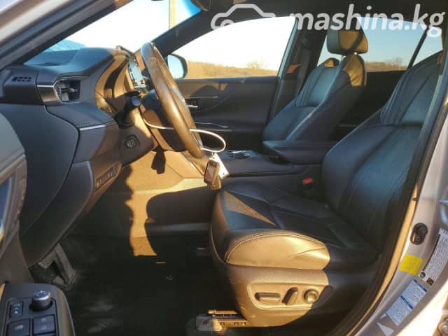 Toyota Venza II 2.5hyb CVT 4WD