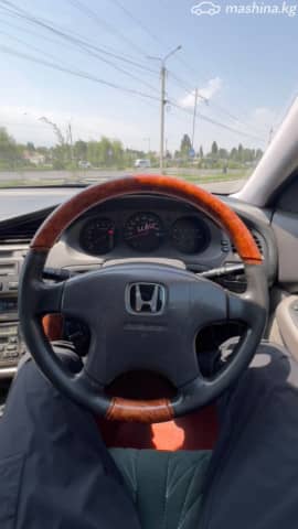Honda Inspire III Рестайлинг 3.2 AT