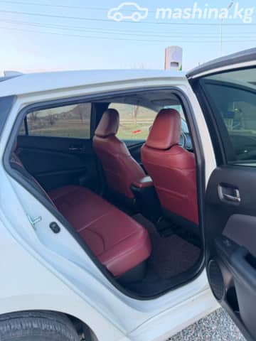 Toyota Prius IV Рестайлинг (XW50) 1.8hyb AT