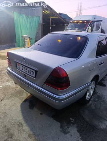 Mercedes-Benz C-Класс I (W202) 180 1.8 MT