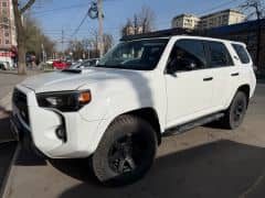 Toyota 4Runner V Рестайлинг 4.0 AT 4WD