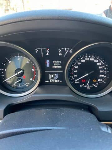 Toyota Land Cruiser 200 Series Рестайлинг 1 4.5d AT 4WD