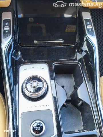 Kia Sorento IV 1.6hyb AT