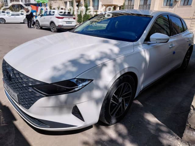 Hyundai Grandeur VI Рестайлинг 2.5 AT