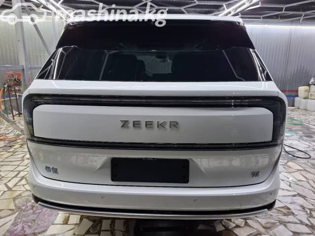 Zeekr 9X 2.0hyb AT 4WD