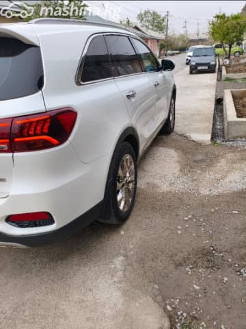 Kia Sorento III Prime Рестайлинг 6-speed 2.0d AT
