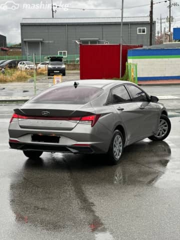 Hyundai Avante VII 1.6 CVT