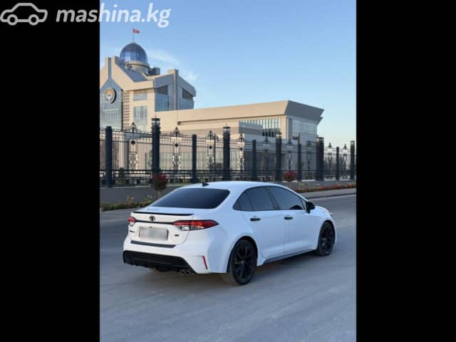 Toyota Corolla XII (E210) 2.0 CVT