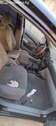 Chevrolet Lacetti 1.6 MT