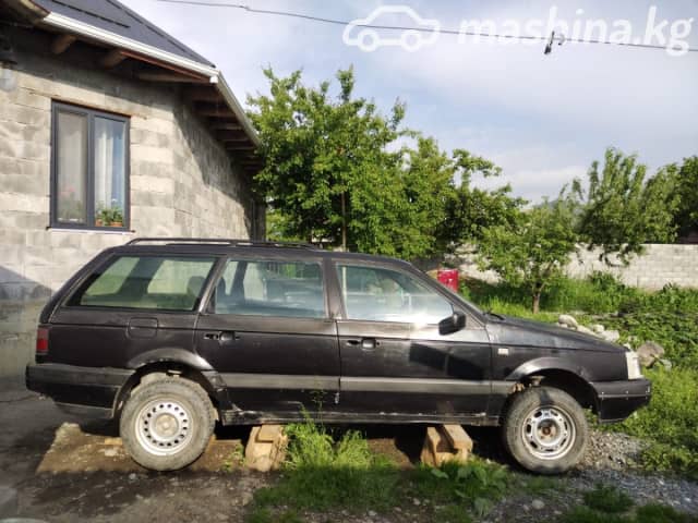 Volkswagen Passat B3 2.0 MT
