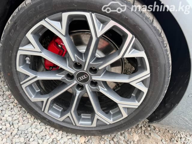 Audi A6 V (C8) Рестайлинг 45 TFSI Long 2.0 AMT 4WD