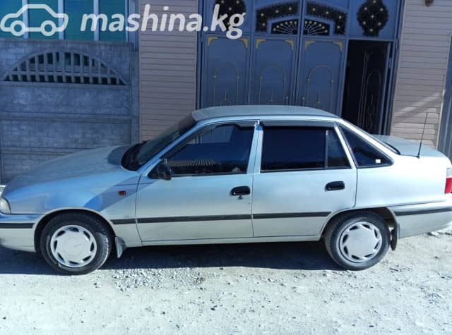 Daewoo Nexia I 1.5 MT