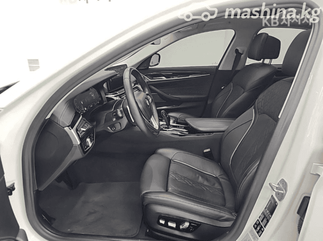 BMW 5 серии VII (G30/G31) Рестайлинг 530i xDrive 2.0 AT 4WD