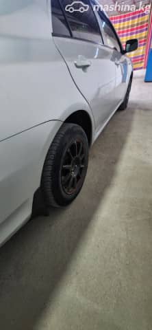 Toyota Corolla X (E140, E150) 1.4 MT