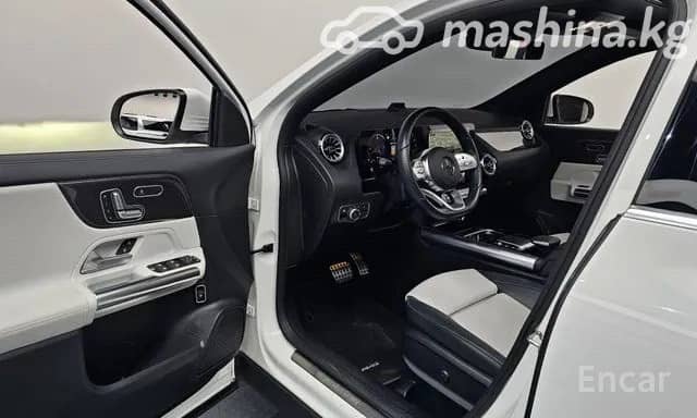 Mercedes-Benz GLA II (H247) 250 2.0 AMT 4WD