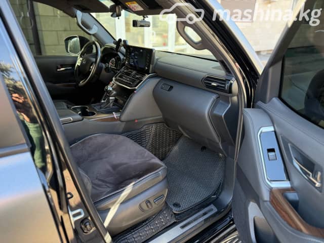 Toyota Land Cruiser 300 Series