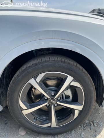 Audi Q3 II (F3) 45 TFSI 2.0 AT 4WD