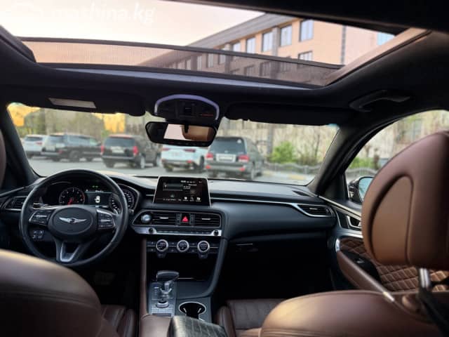 Genesis G70 I 2.0 AT 4WD