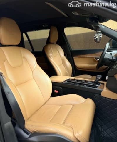 Volvo XC90 II Рестайлинг 2.0 AT 4WD