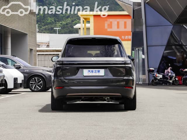 LiXiang L9 Рестайлинг 1.5hyb AT 4WD