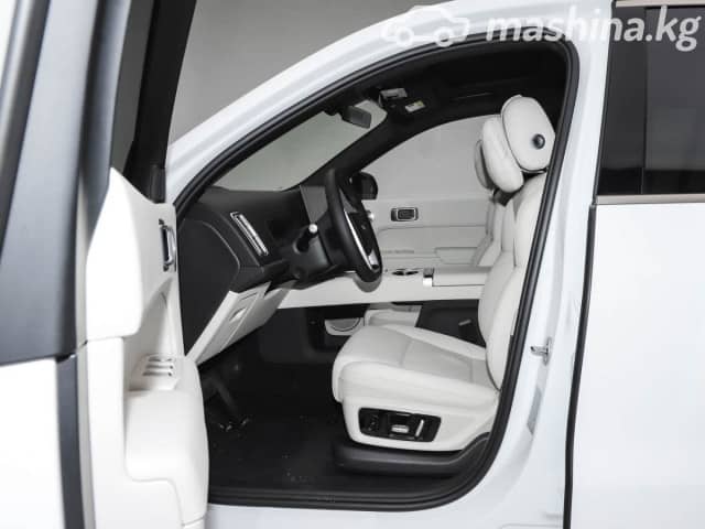 LiXiang L9 Pro 1.5hyb AT 4WD