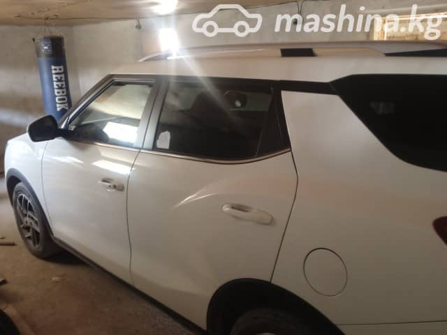 SsangYong Tivoli I Рестайлинг 1.5 AT