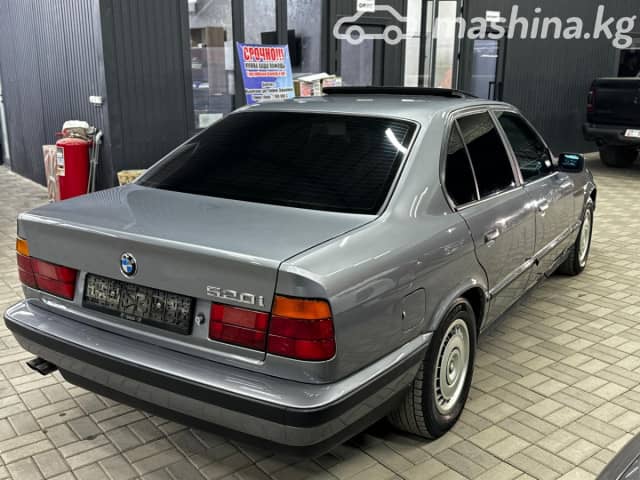 BMW 5 серии III (E34) 520i 2.0 MT