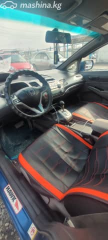 Honda Civic VIII 1.8 AT
