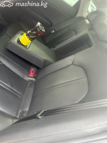 Kia K5 II 2.0 AT